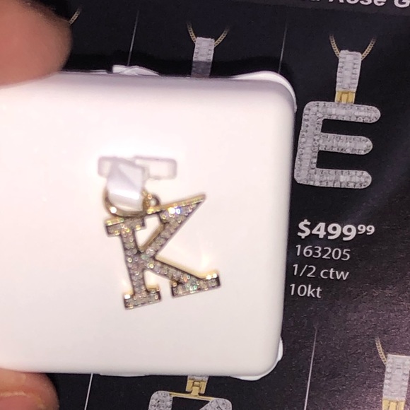 10k REAL gold REAL DIAMOND K initial pendant charm - Picture 8 of 12